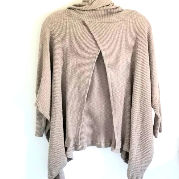 Free People crossover open back sweater - Picture 5 of 6